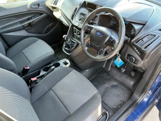 /photos/7146/46d0845d-891e-57aa-2a04-2fb826402af6_i320x240.jpg