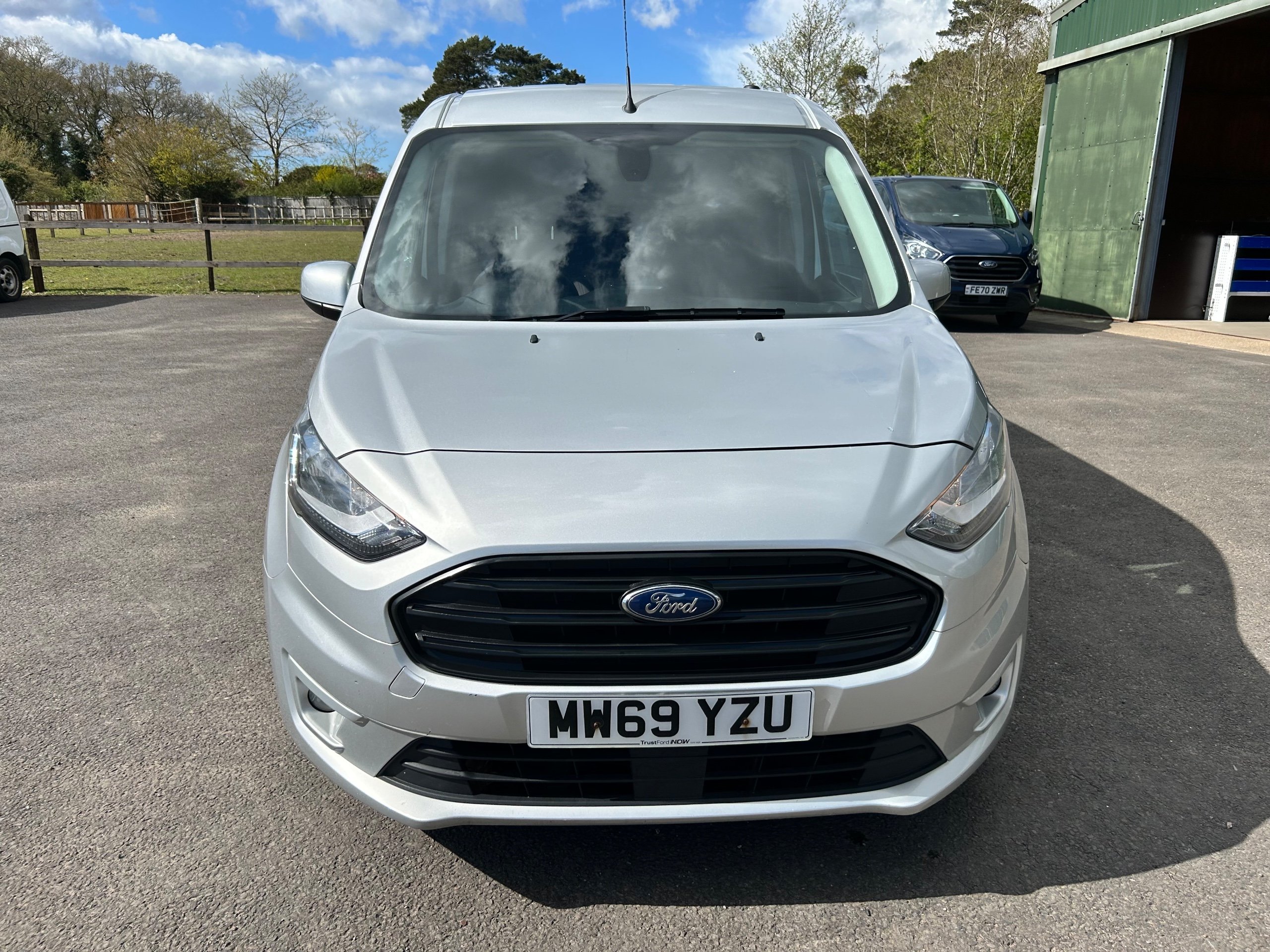Used 2020 Ford Transit Connect 1 5 240 EcoBlue Limited Panel Van 5dr Used 2020 Ford Transit Connect 1 5 240 EcoBlue Limited Panel Van 5dr