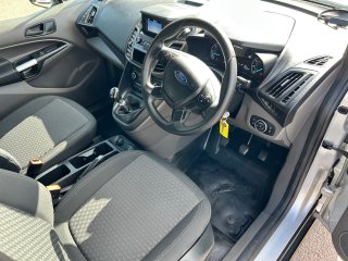 /photos/7146/85f00b9d-d39e-09ae-8f14-4142d789517e_i320x240.jpg